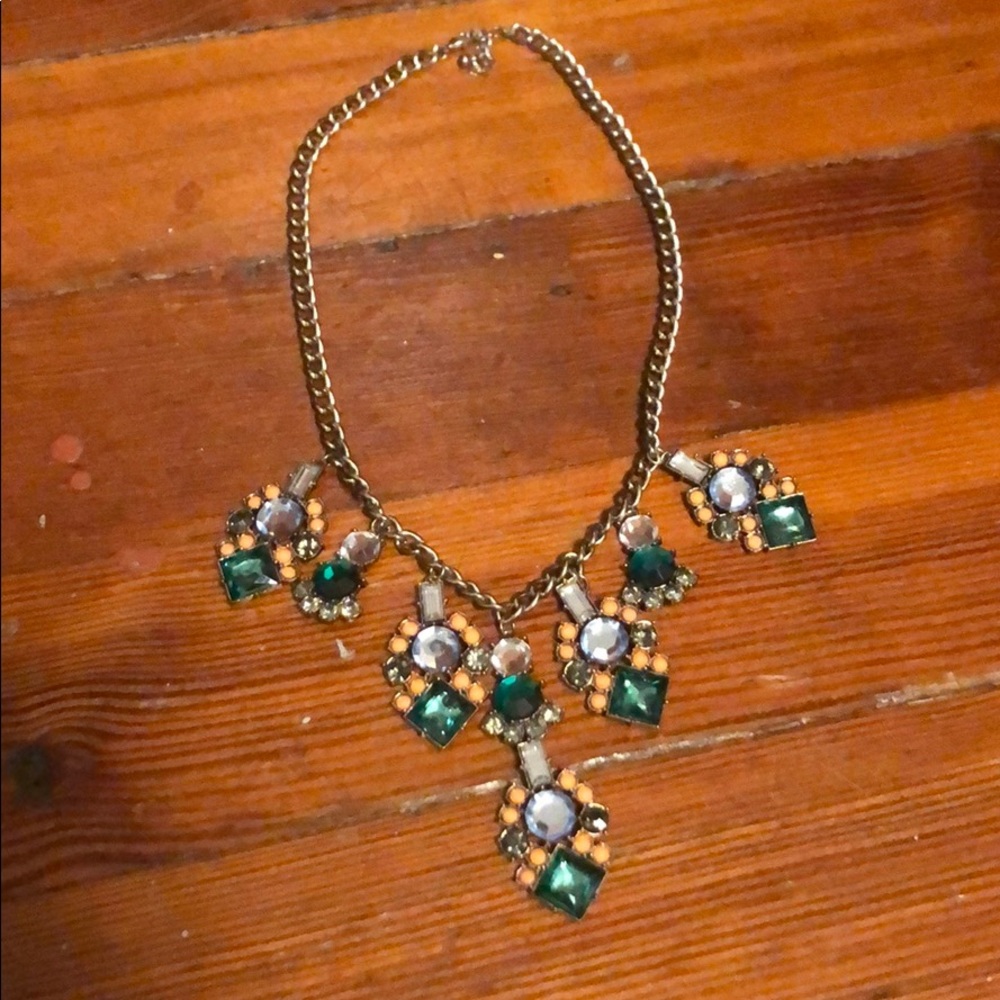 Statement necklace